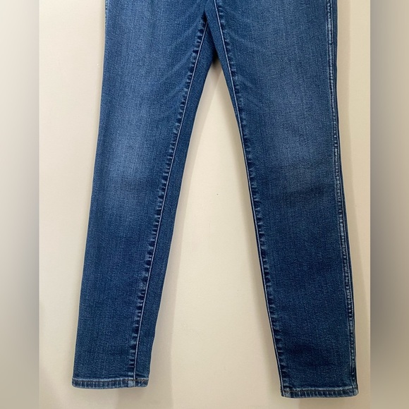 Madewell 10" High-Rise Skinny Jeans in Wendover Wash Tencel Denim Size 27 - Picture 5 of 10